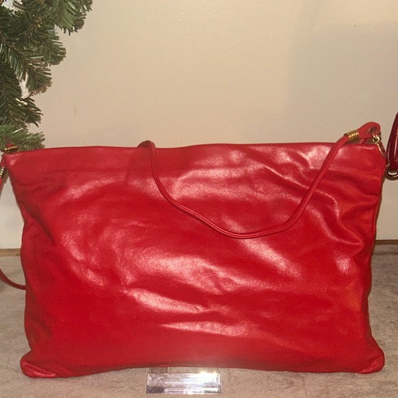 Vintage Red Gathered Soft Leather Crossbody Clutch Bag - Picture 3 of 12